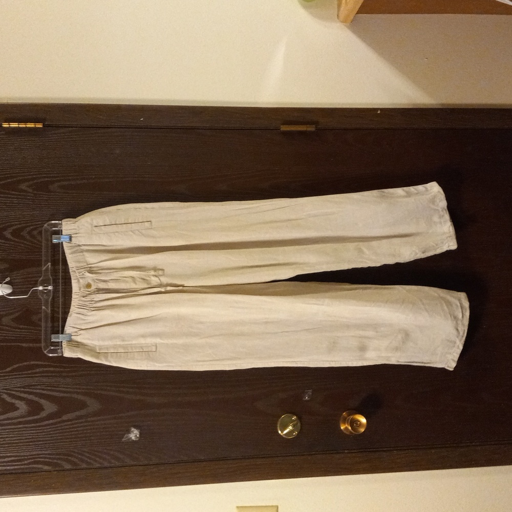 Paradise Collection 100% fine washable linen pants. Size large. Beige